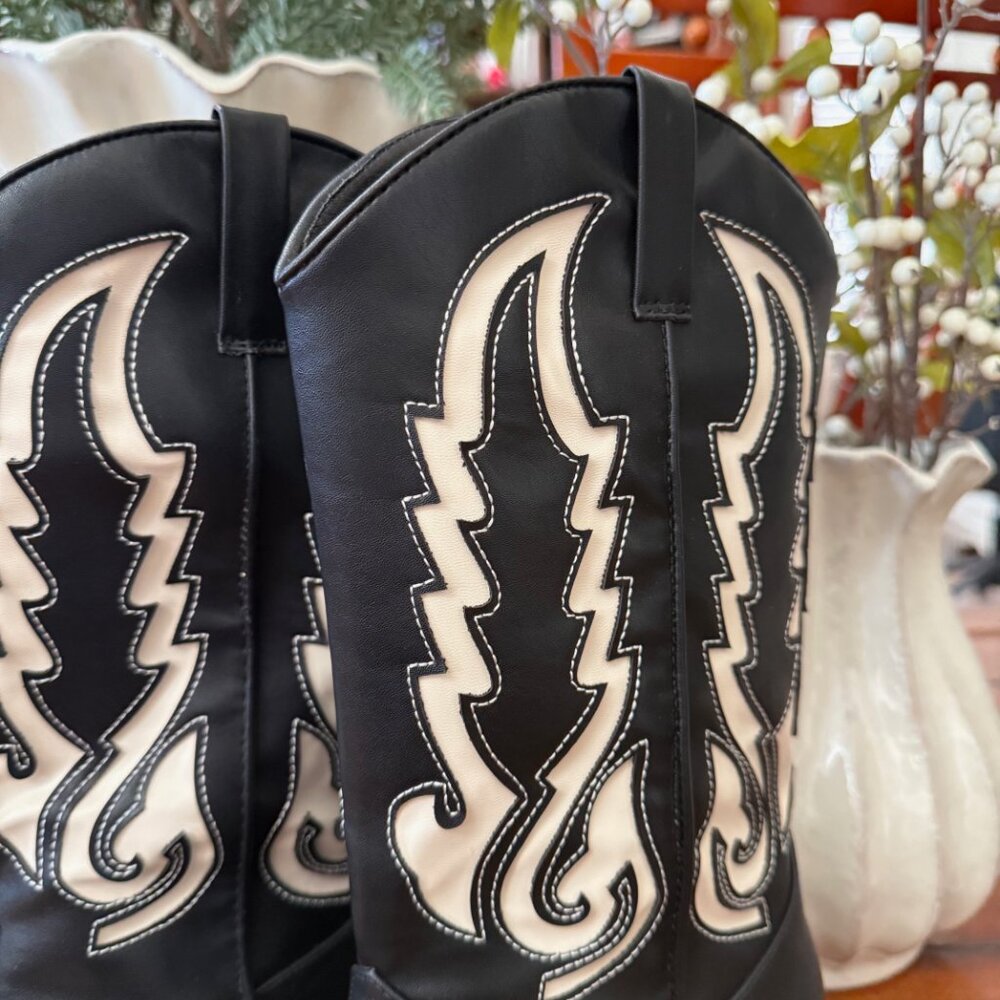 BILLINI NORVA Cowgirl Boots (New without Tags) - Picture 7 of 8